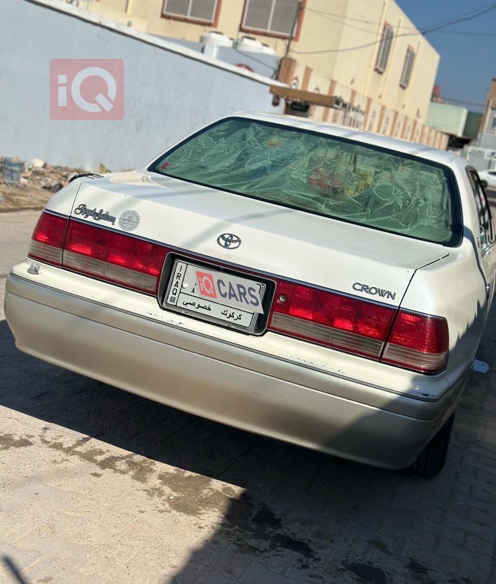 تويوتا كراون